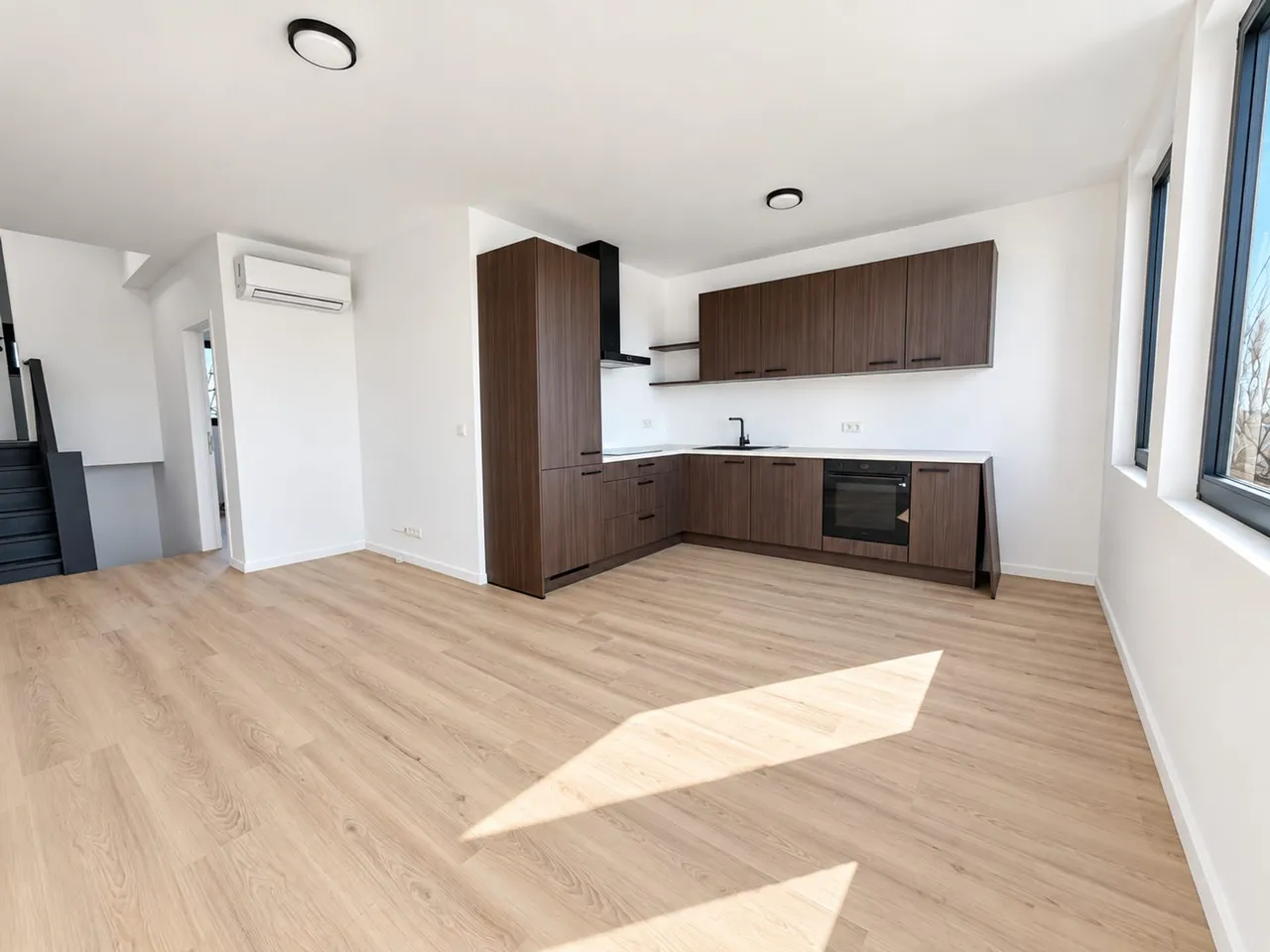 Montegnystraat, V4 · leefruimte en keuken